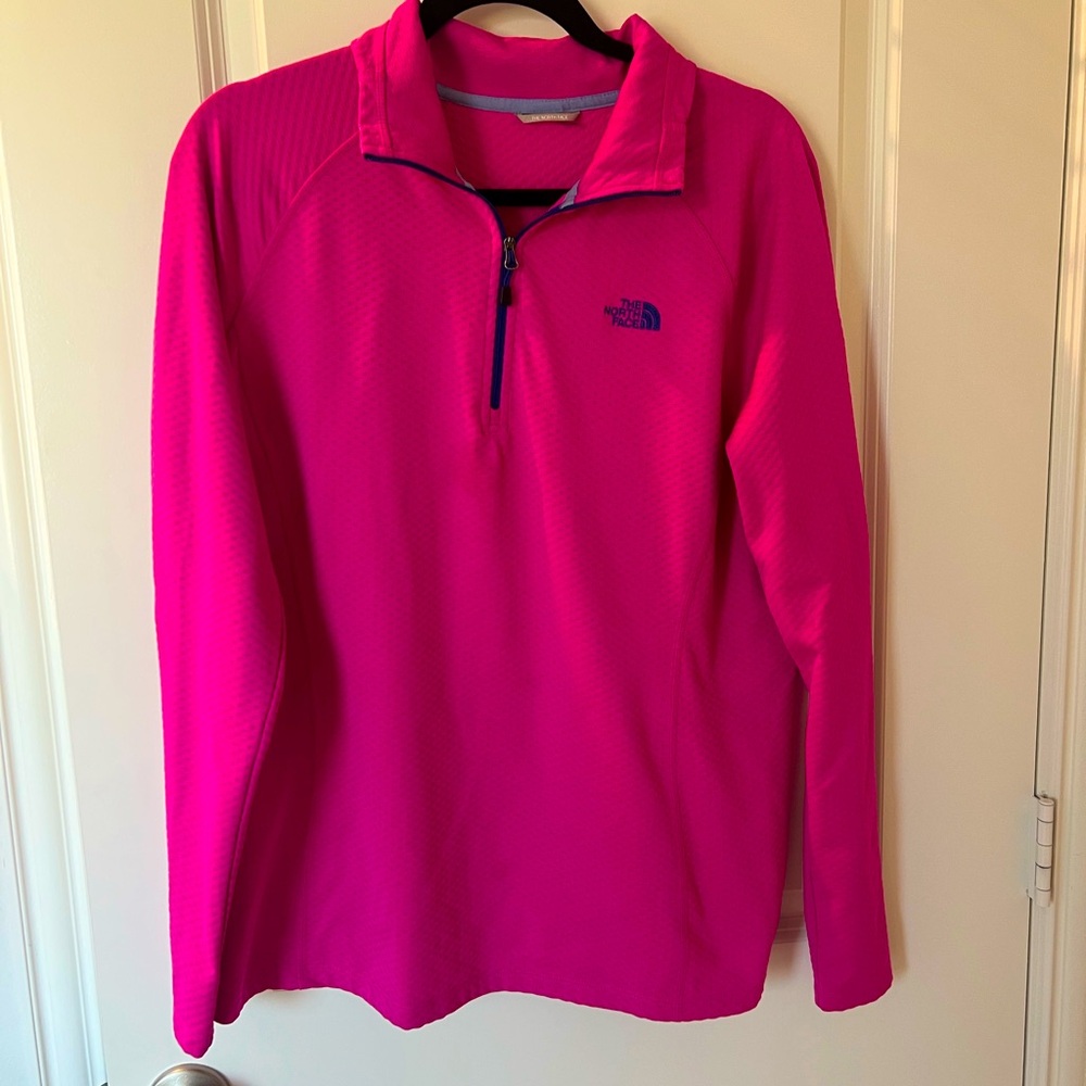 Women’s North Face 1/4 Zip Size Large